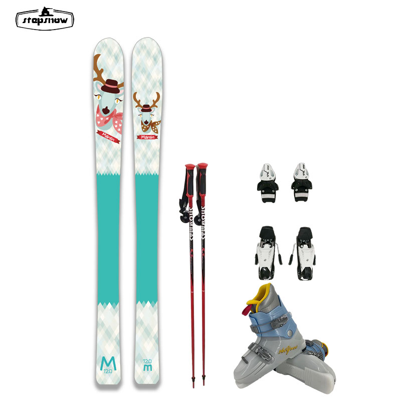 Kid skis set